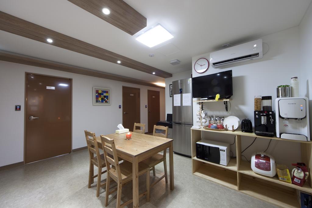 Charim Guesthouse Seoel Buitenkant foto