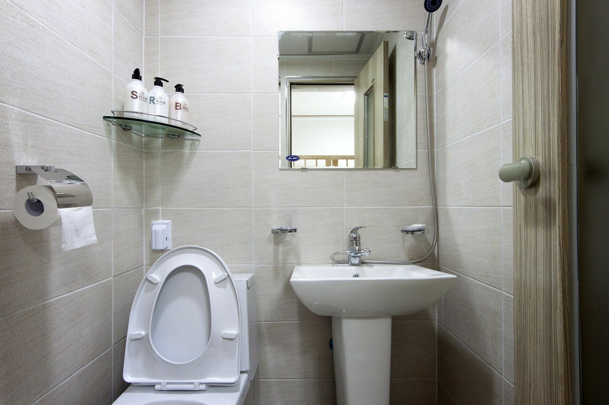 Charim Guesthouse Seoel Buitenkant foto